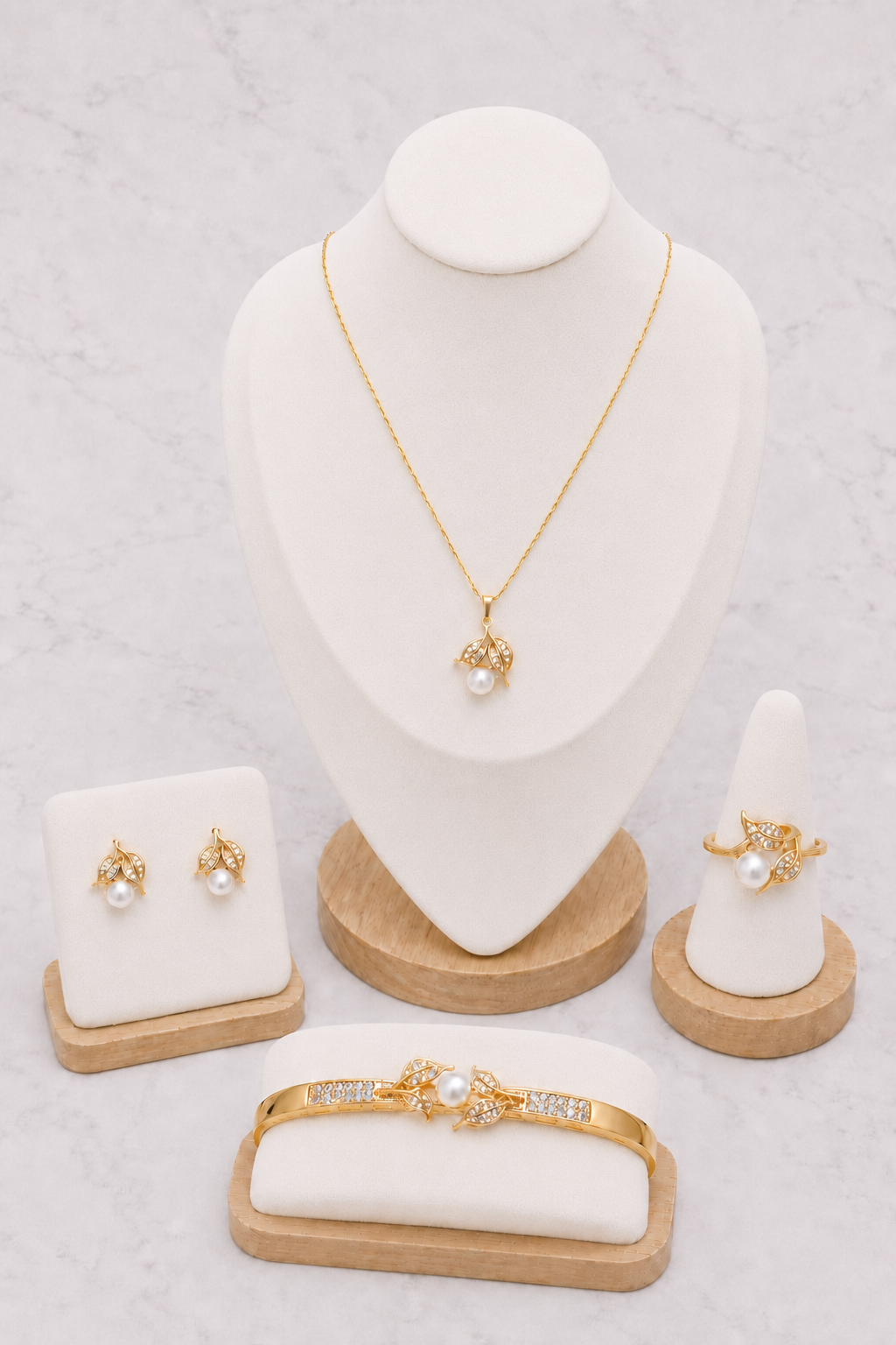 Jewelry Set with Freshwater Pearls - #1016