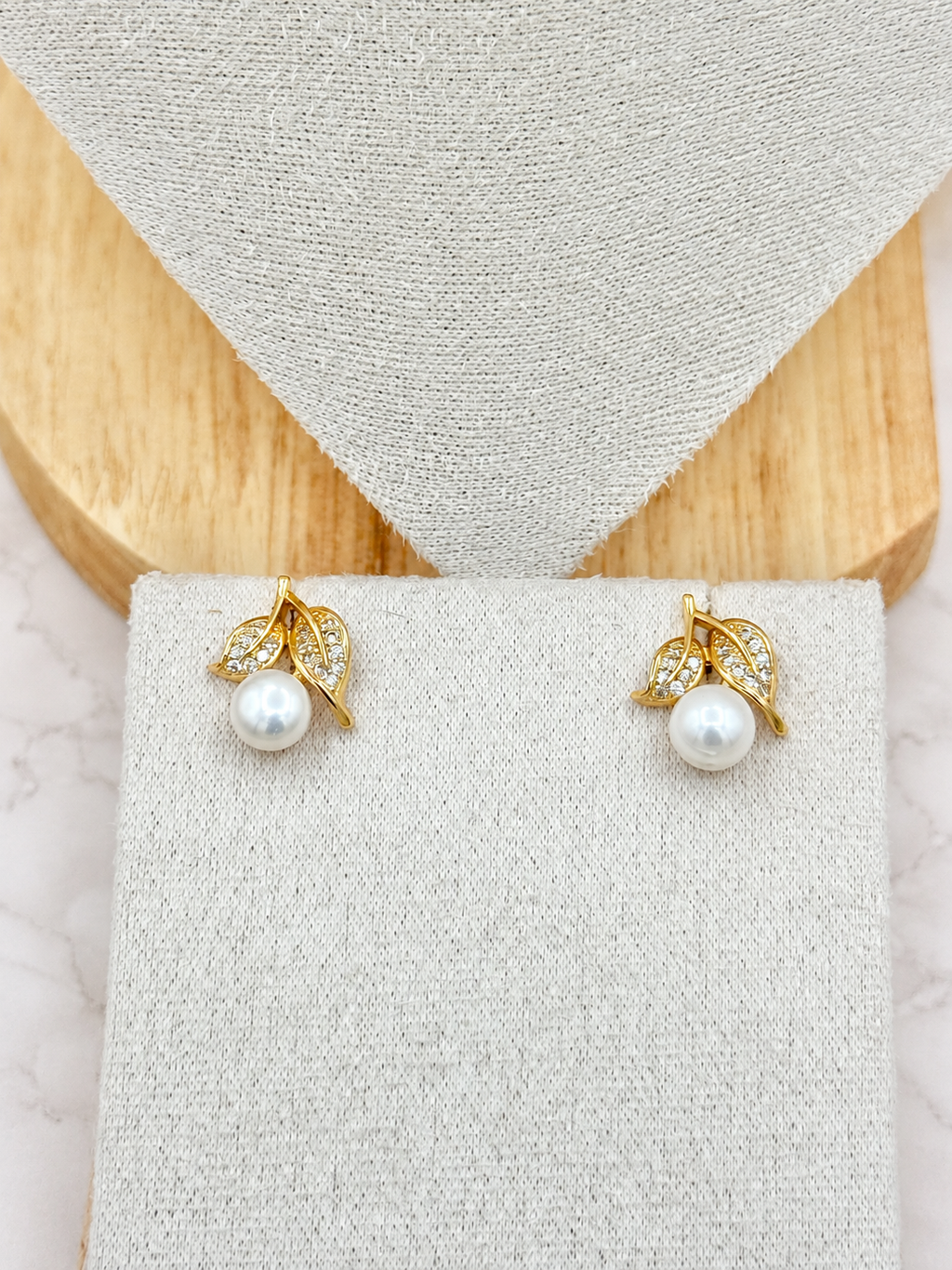 Jewelry Set with Freshwater Pearls - #1016