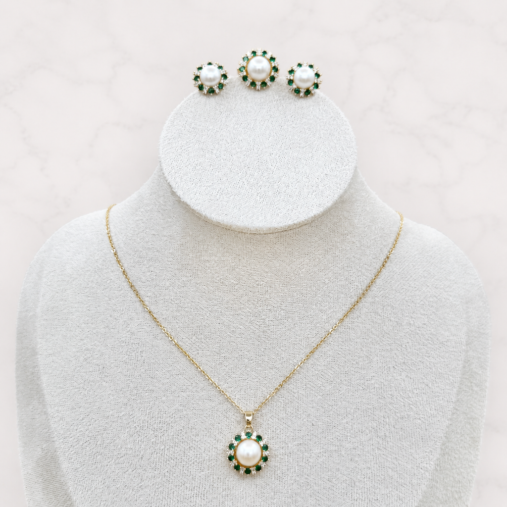 Jewelry Set with Freshwater Pearls - #1017