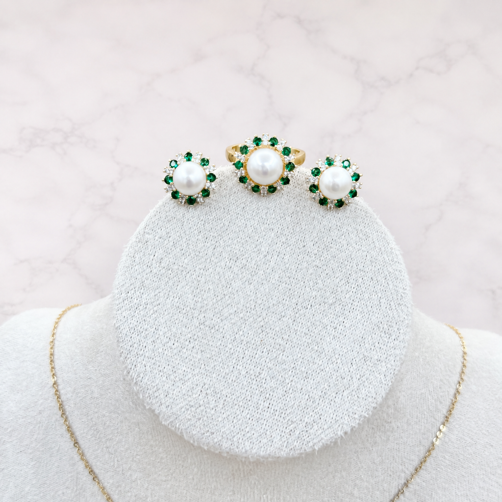 Jewelry Set with Freshwater Pearls - #1017