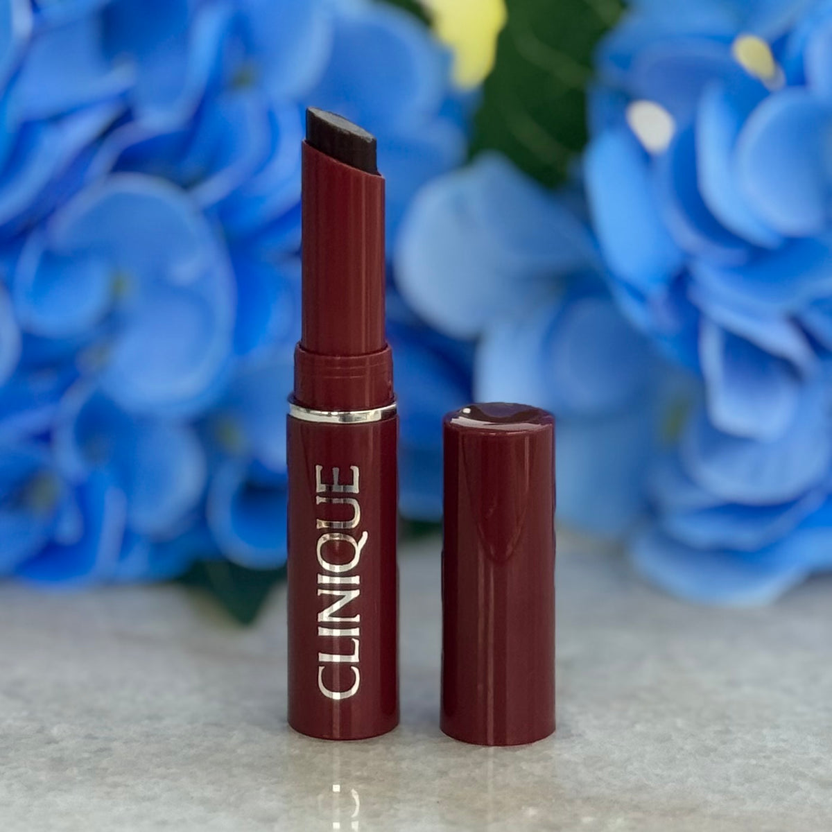 Clinique | Almost Lipstick Black Honey