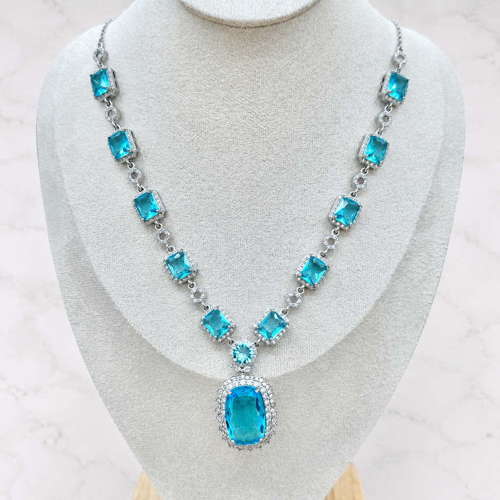 Jewelry: Necklace - #1008